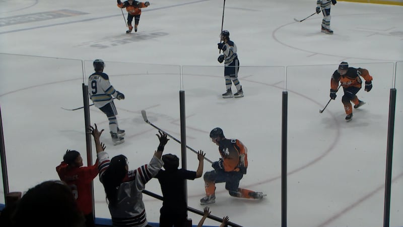 Reece Cordray celebrating his second goal against the Janesville Jets